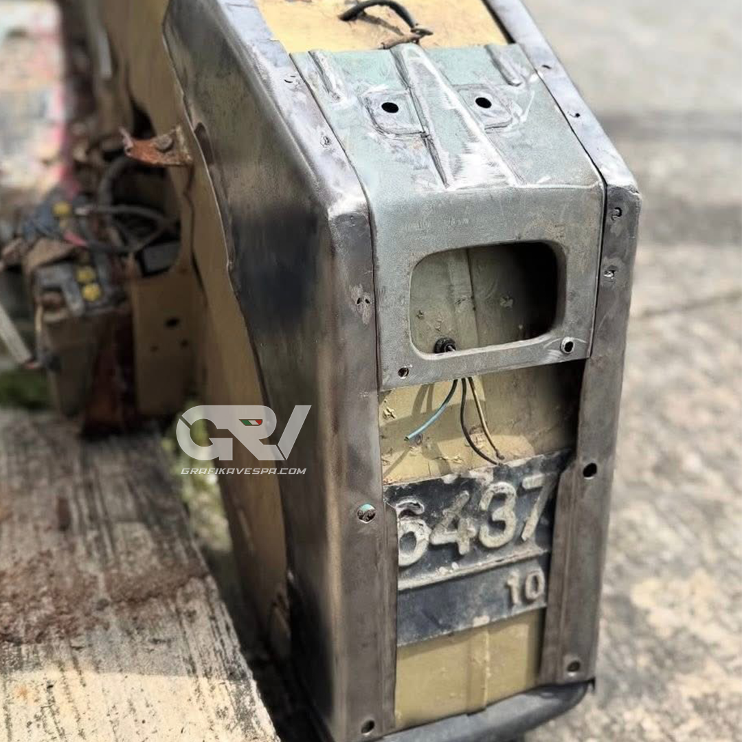 Buntut Vespa Excel /T5