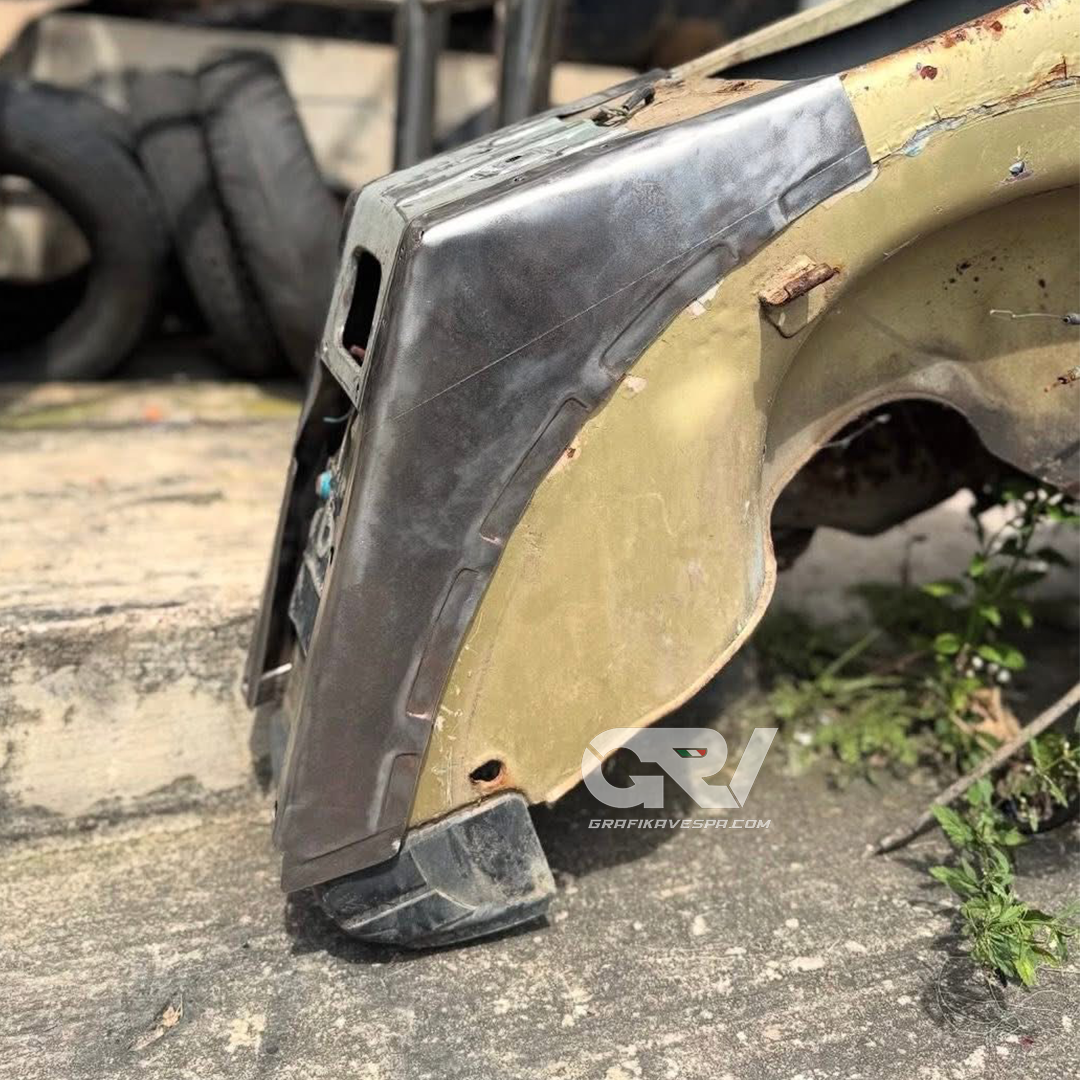 Buntut Vespa Excel /T5